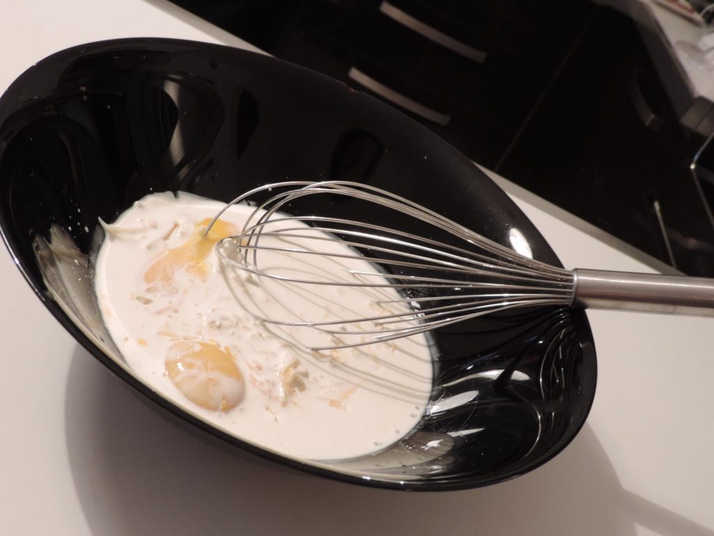 Jamie Oliver carbonara cu carnati Ruxandra Luca