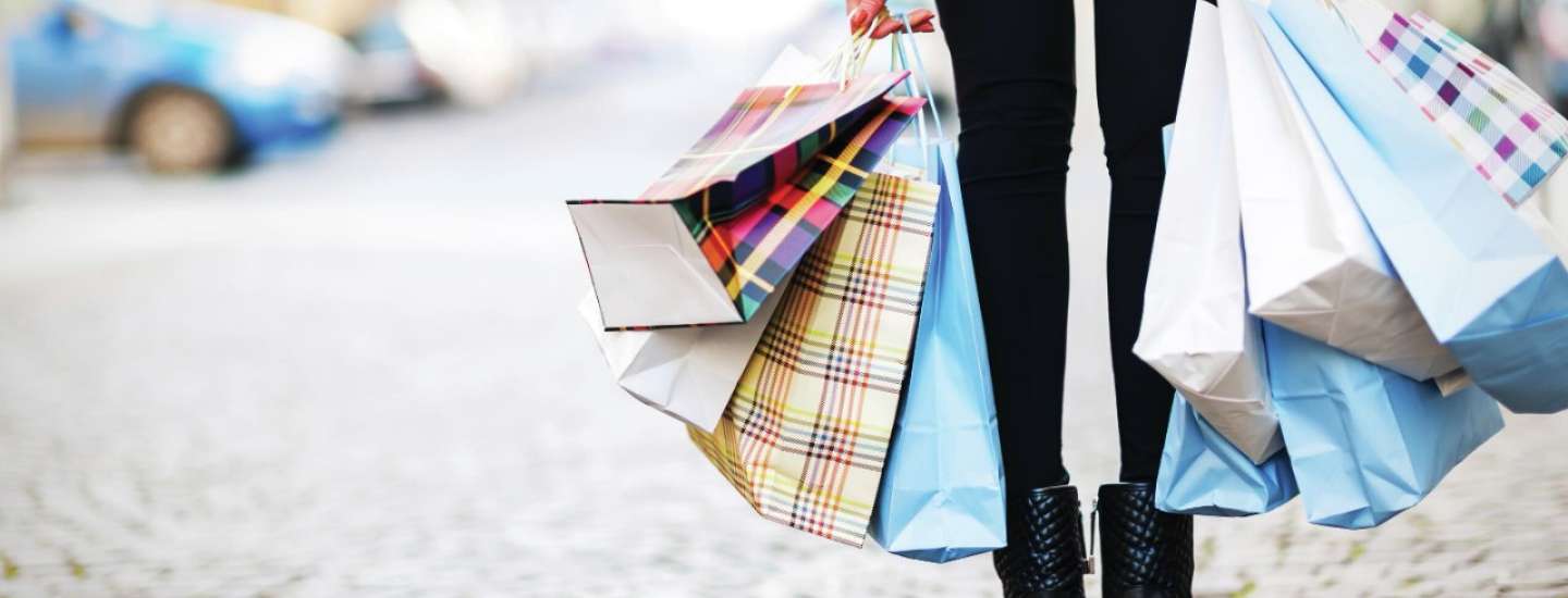 Ruxandra Luca, Cand cumperi hainele, dar te alegi si cu sistemul antifurt