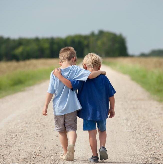 Ruxandra Luca, Prieteni pe nestiute