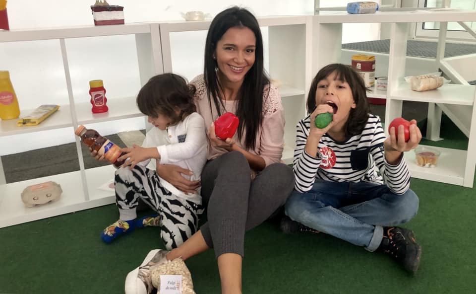 Akademia Kinderland, imprietenim copiii cu mancarea sanatoasa