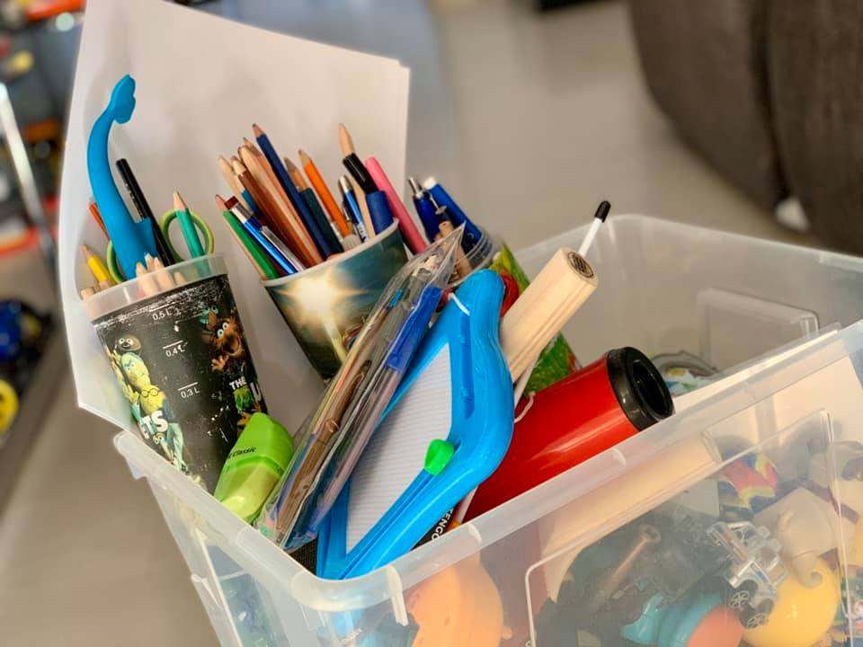 10 activități ca altă dată, care să îți țină copilul ocupat și departe de ecrane