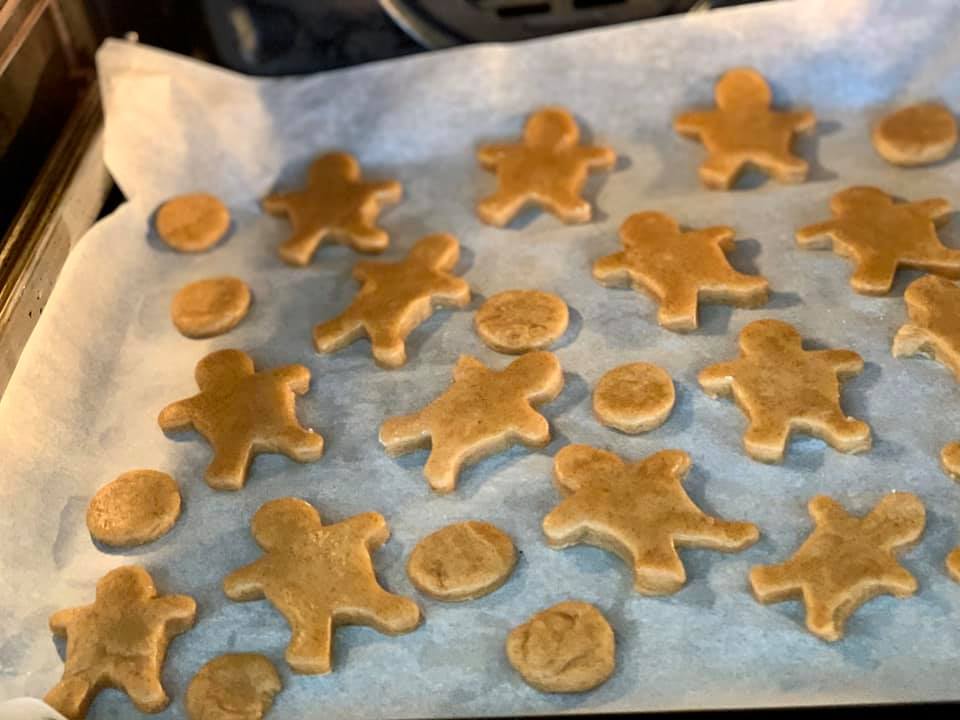 Cei mai simpli și mai buni biscuiți de Crăciun