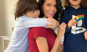 Nu statul cu copiii acasă pe timp de coronavirus mi se pare greu, incertitudinea mă termină